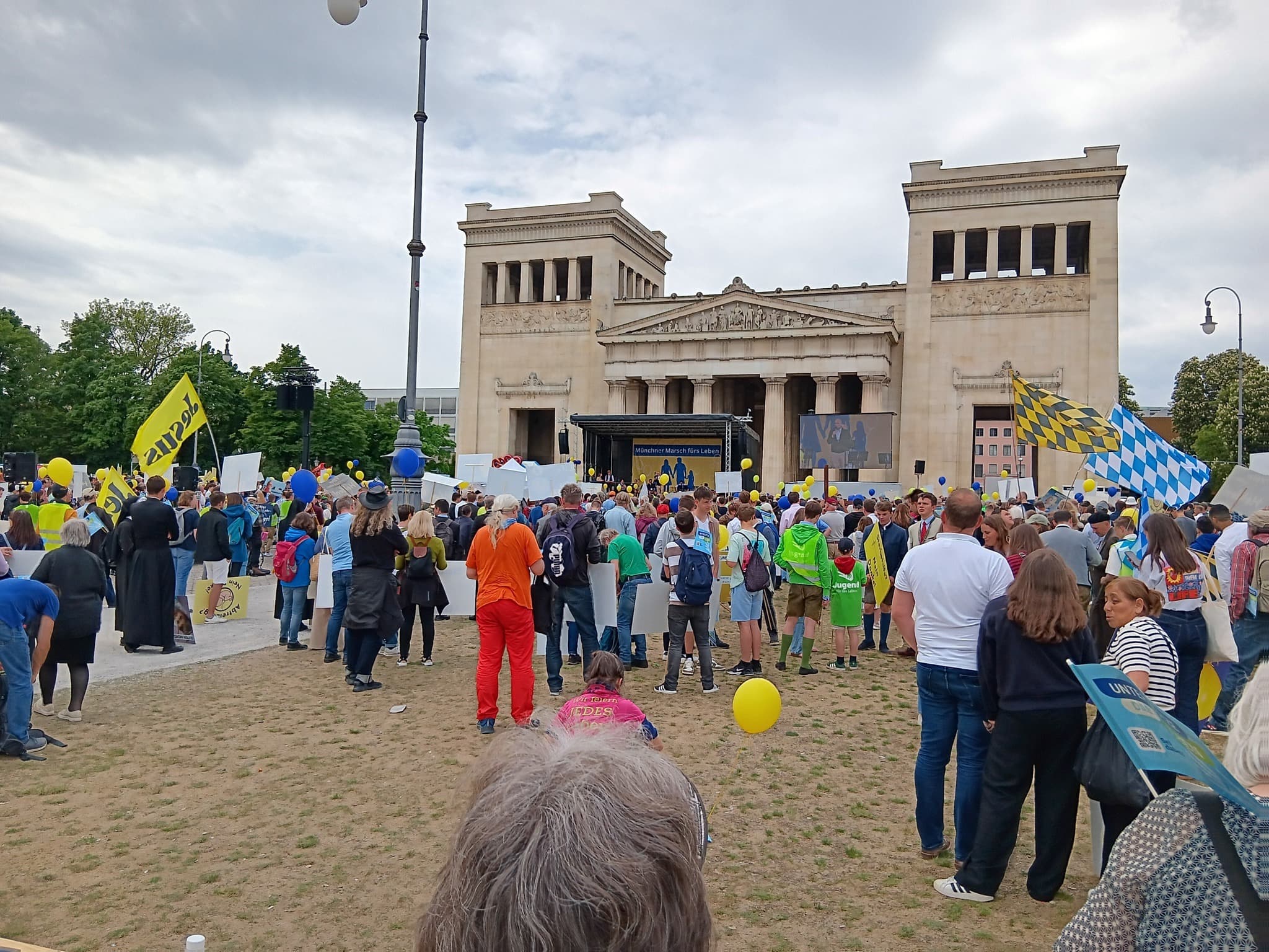 SOS Leben beim Marsch für das Leben München am 3. Mail 2025